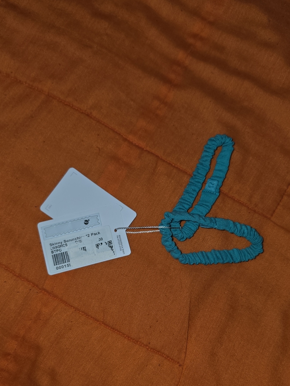 Lululemon 2 Pack Skinny Scrunchie Set!
